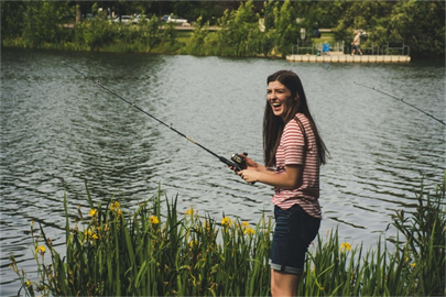 Fishing Lures That Survive Rough Water in Fall Storms
